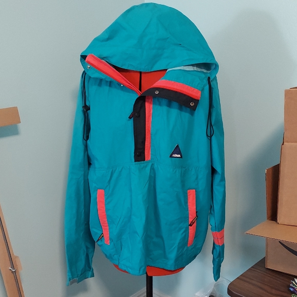Vintage! Hind Teal and Coral Windbreaker